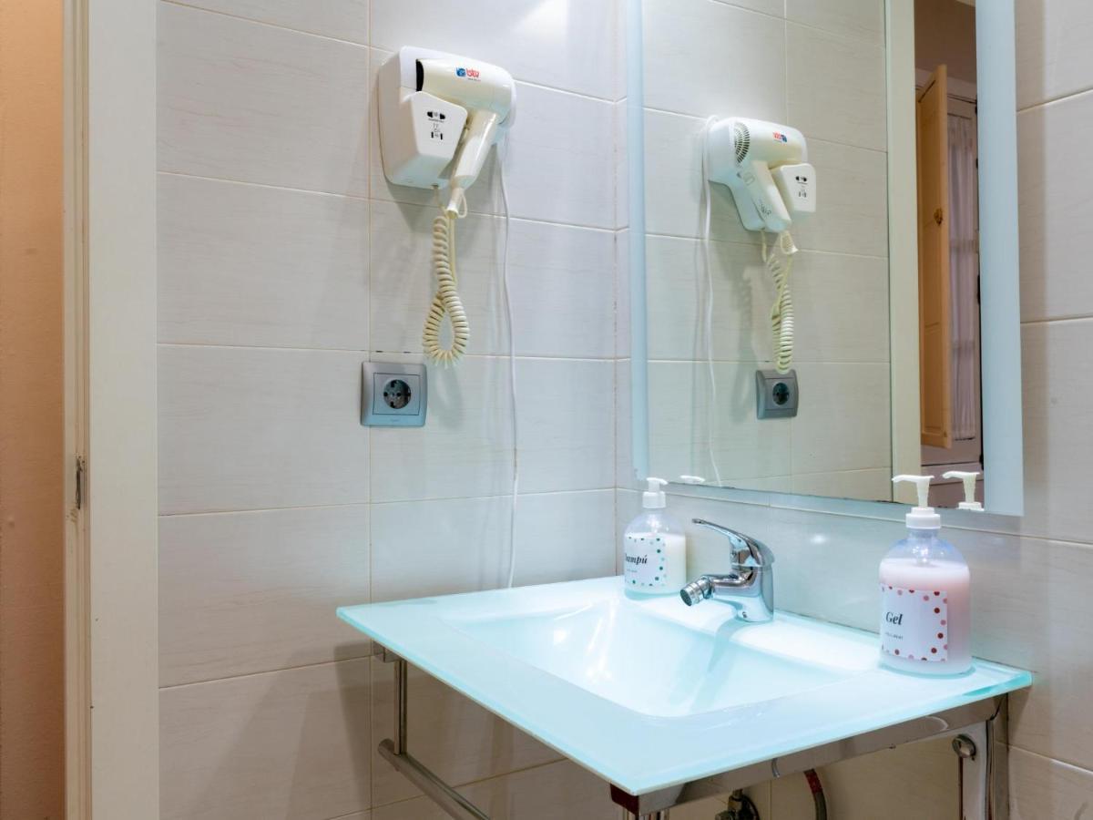 Apartamento Holi-Rent Lumbreras Sevilla Exterior foto